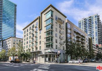 645 W 9th Street Unit: 401