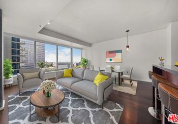 1155 S Grand Avenue Unit: 1015