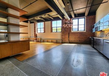 1850 Industrial Street Unit: 204