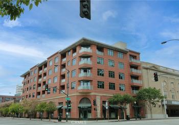 125 N Raymond Avenue Unit: 412