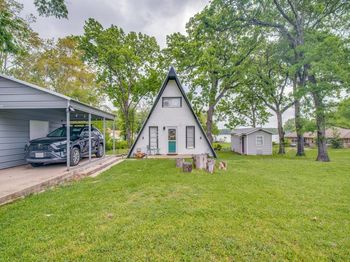 467 Old Mill