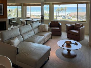 1562 Camino Del Mar