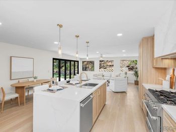 2128 Mountain Vista Dr