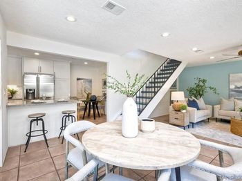 135 Countrywood Ln