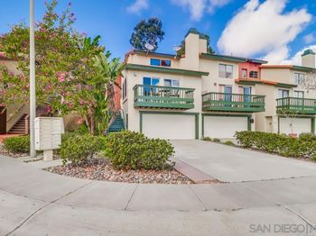 6826 Camino Berdecio