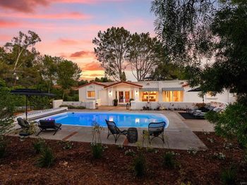 6347 Las Colinas