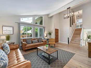 102 Cerro St