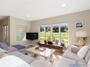 7517 Jerez Ct