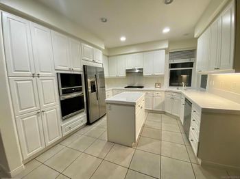13294 Larkfield Ct