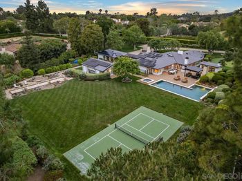 6351 Lago Lindo