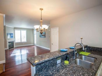 12362 Carmel Country Rd