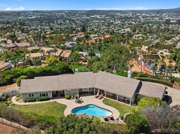 1324 Vista Colina Dr