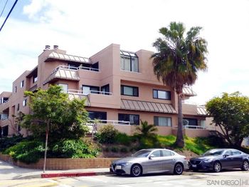 1115 Pearl Street