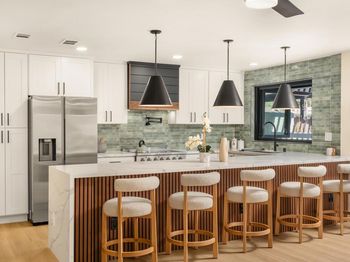 1453 La Habra