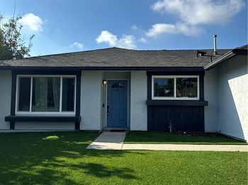 3195 Camarillo