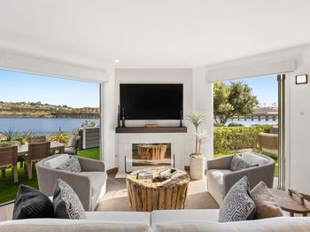 2923 Sandy Pointe