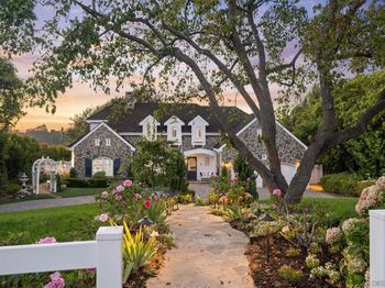 5618 Loma Verde Dr