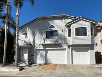 4556 Cove Drive