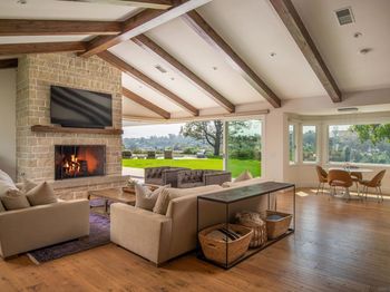 3035 Paseo Cielo