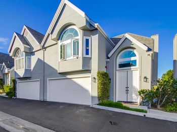 864 Del Mar Downs Rd