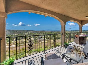 7087 Rancho Santa Fe View Ct