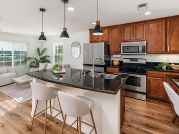 3710 Mykonos Ln