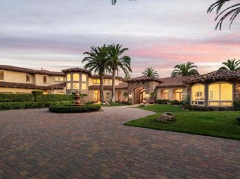 6868 Spyglass Lane