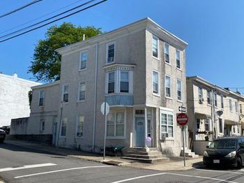 326 Delmar