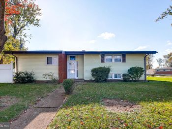 4727 Three Oaks