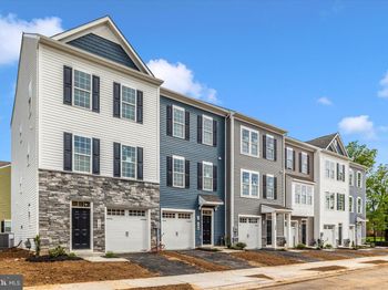 108 Spring Bank