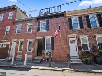 1704 Webster