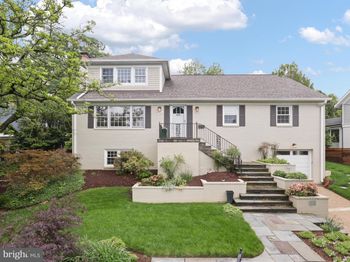 3725 Delaware