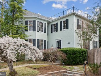 5305 Saratoga