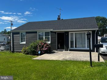 526 Larkspur