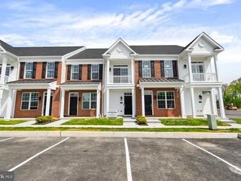 94 Cedar Circle