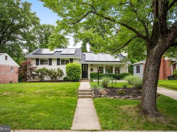 9309 Parkhill