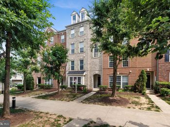 2208 Margraf