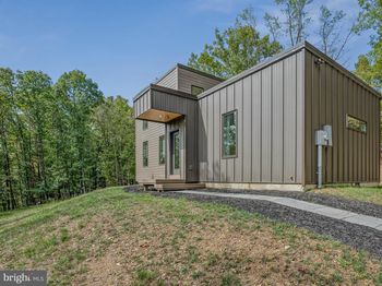 1573 Holly Hill