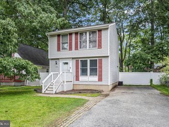 1216 Hawthorne