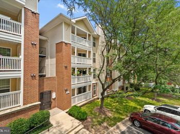 1524 Lincoln