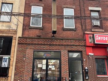 1424 Snyder