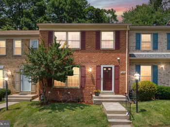 8008 Bethelen Woods