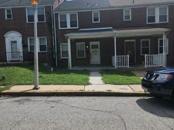5823 Benton Heights