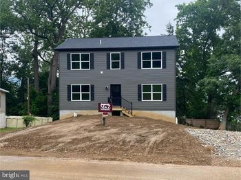3713 Bungalow Glade