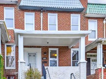 1081 Ellicott