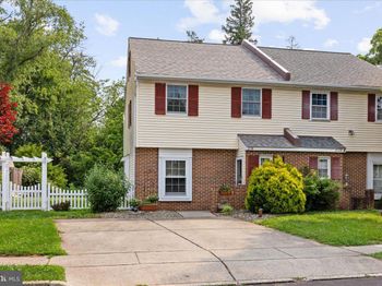 2130 Fort Bevon