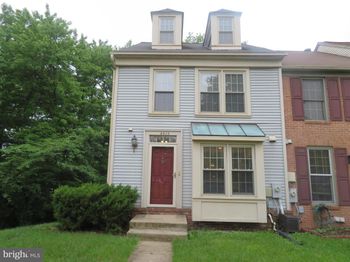 8935 Rosewood