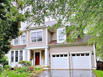 1209 Vernon