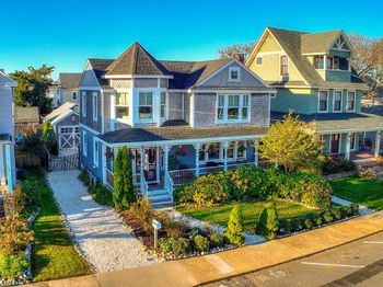 204 Coral