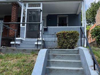 808 Division Avenue